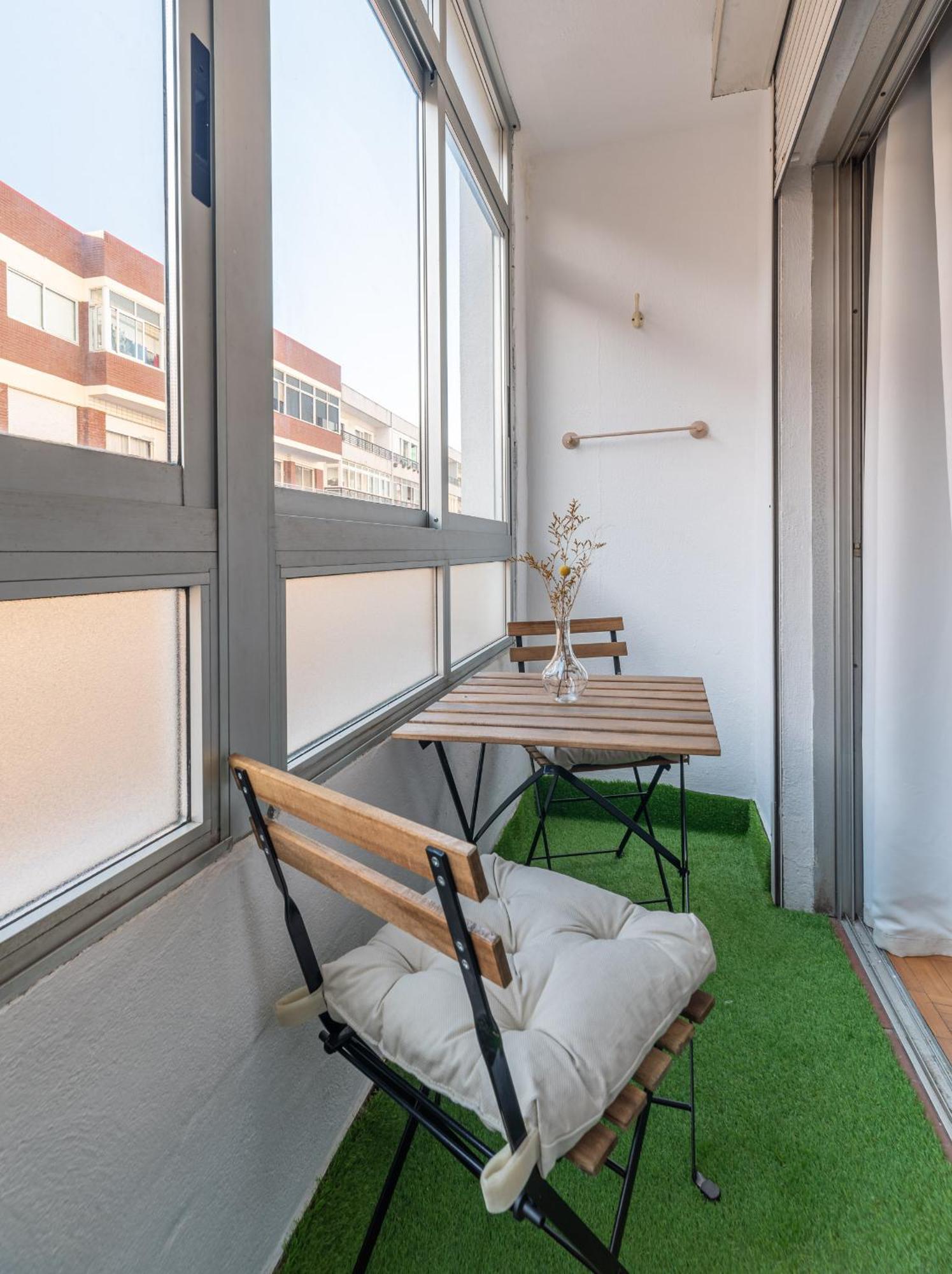 By Llorente Apartment